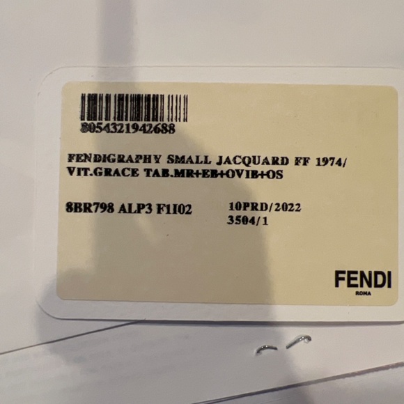 Fendi- Fendigraphy Small
Brown FF jacquard fabric bag - Picture 4 of 5